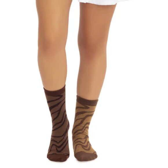 Cupcake Sock Gift Set - Picture 3 of 5